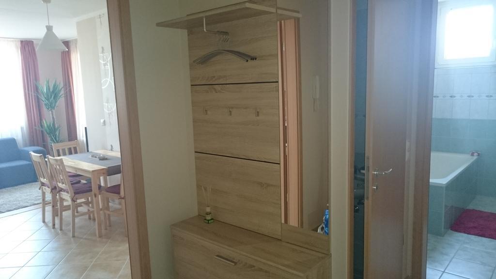 Reka Apartman Bük Værelse billede